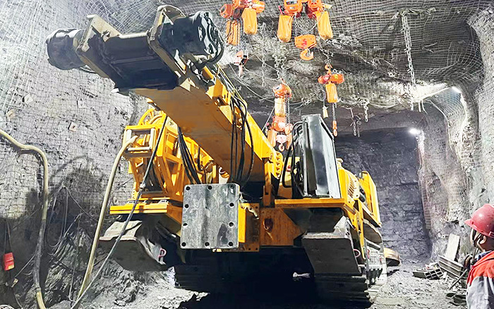 掘进磷矿！拉斯维加斯9888XTR7/360掘进机点磷成金