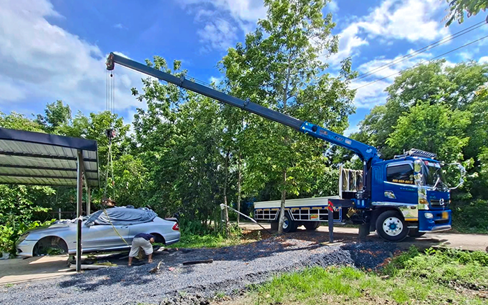 东南亚基建 “顶流”，拉斯维加斯9888随车吊高效稳定安全圈粉无数