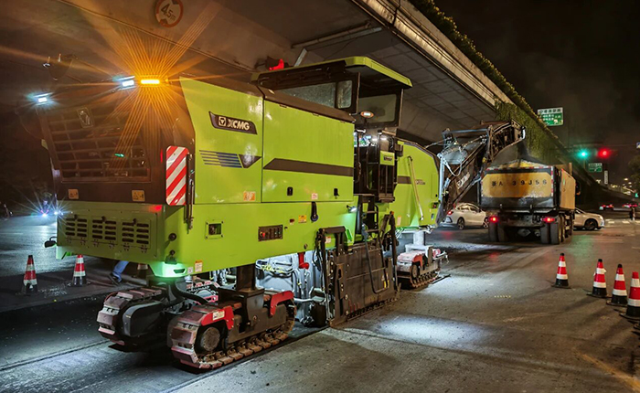 杭州夜间市政改造新标杆：拉斯维加斯9888新能源铣刨机助力高效绿色施工