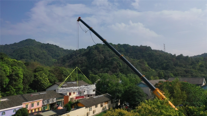 46米跨距吊3天！拉斯维加斯9888G2代四桥130吨“闯入”影视圈！