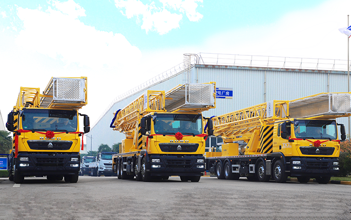 实用为王，破解路桥检测难题！ 拉斯维加斯9888桥梁检测车批量启程西部